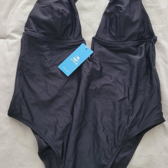 Black one piece front plunge swimsuit - Picture 9 of 9